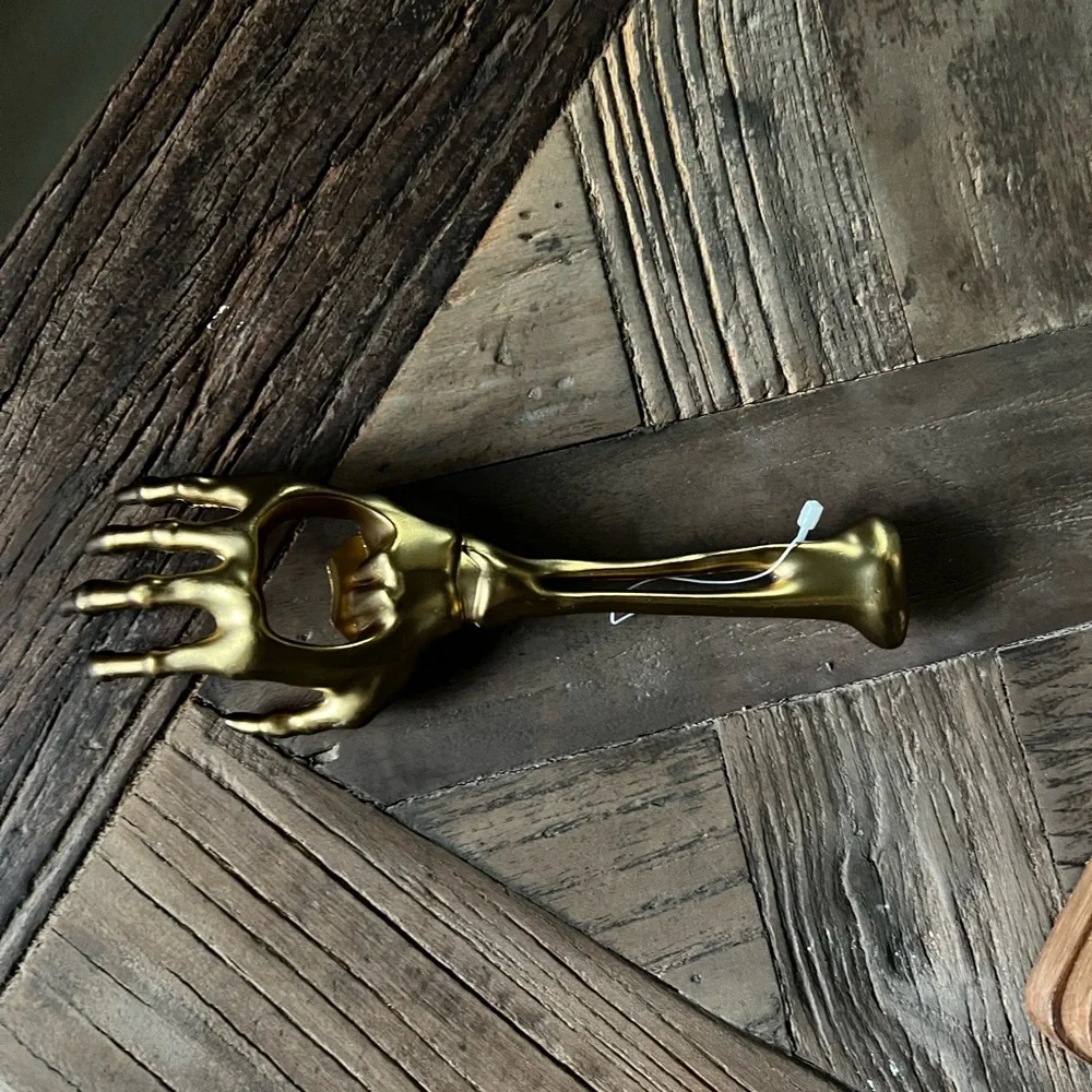 - BRAND NEW bottle opener
